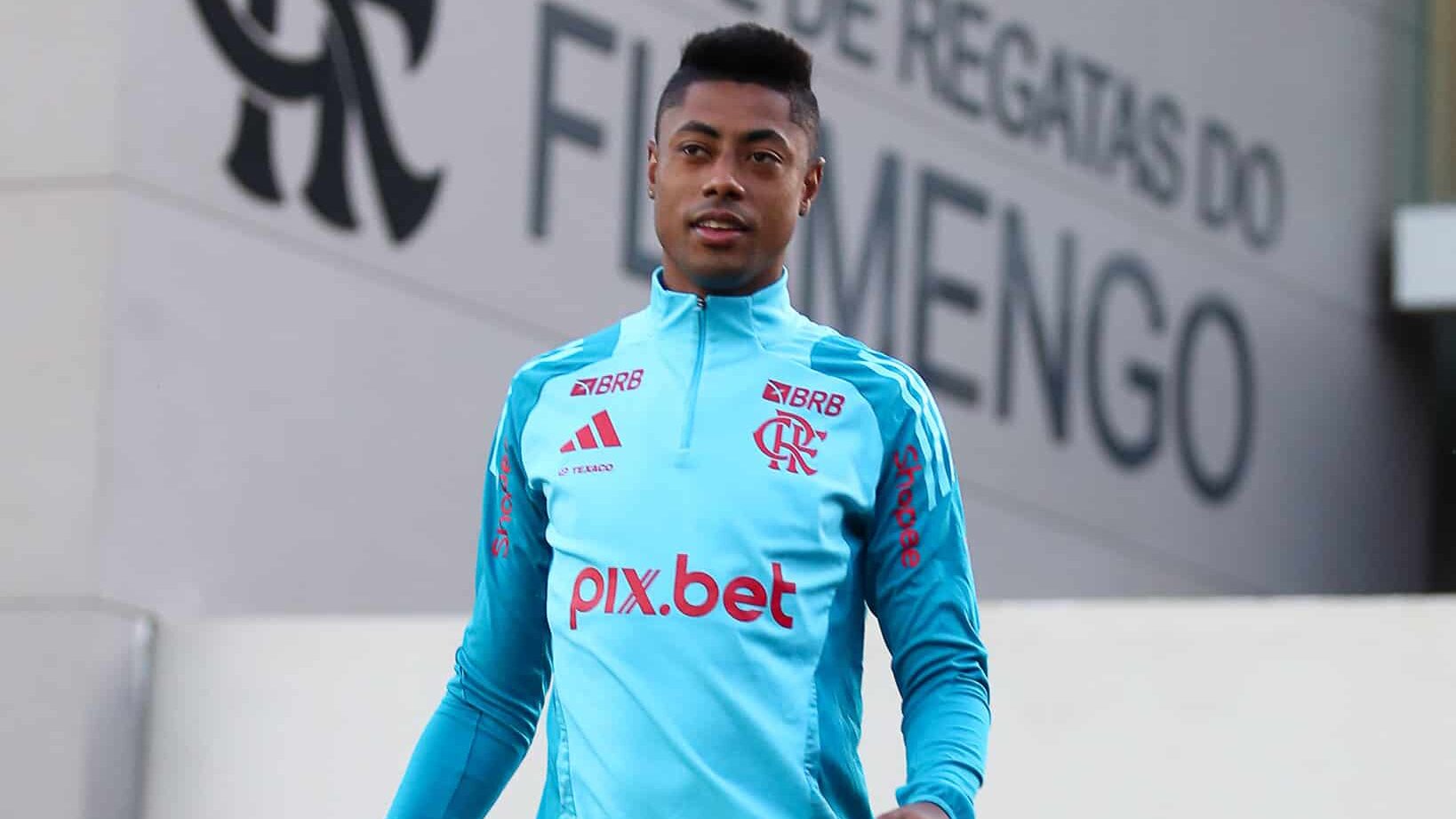 Bruno Henrique em treino do Flamengo