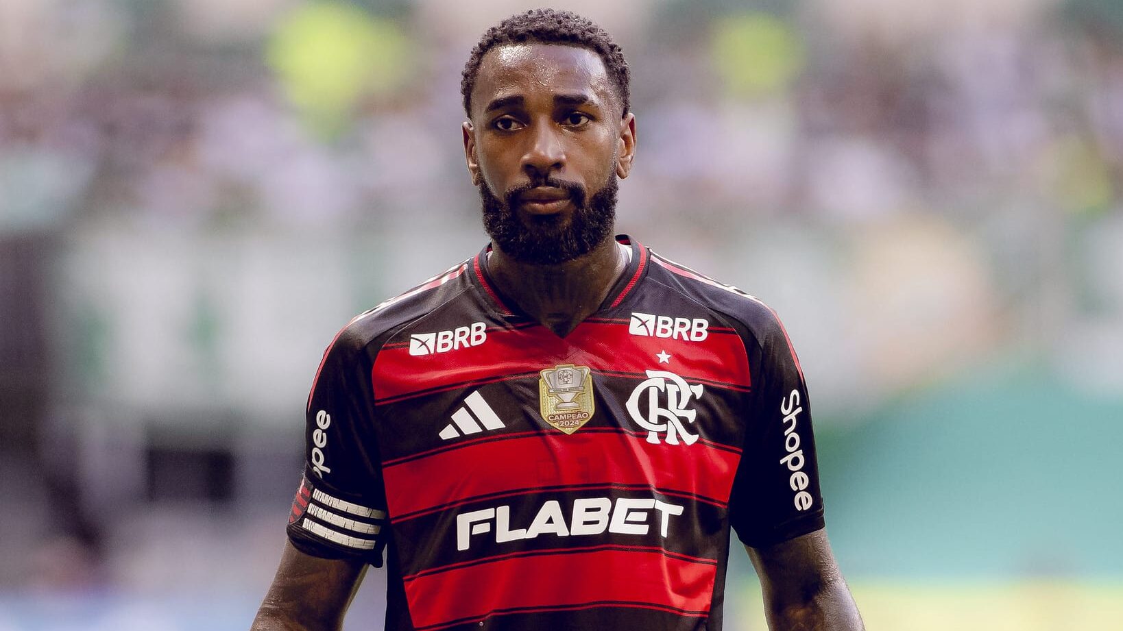 Gerson em ação em Palmeiras x Flamengo