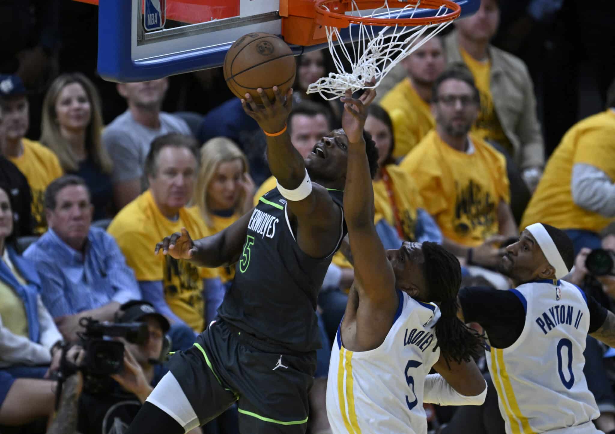 Anthony Edwards foi o cestinha do jogo, com 36 pontos