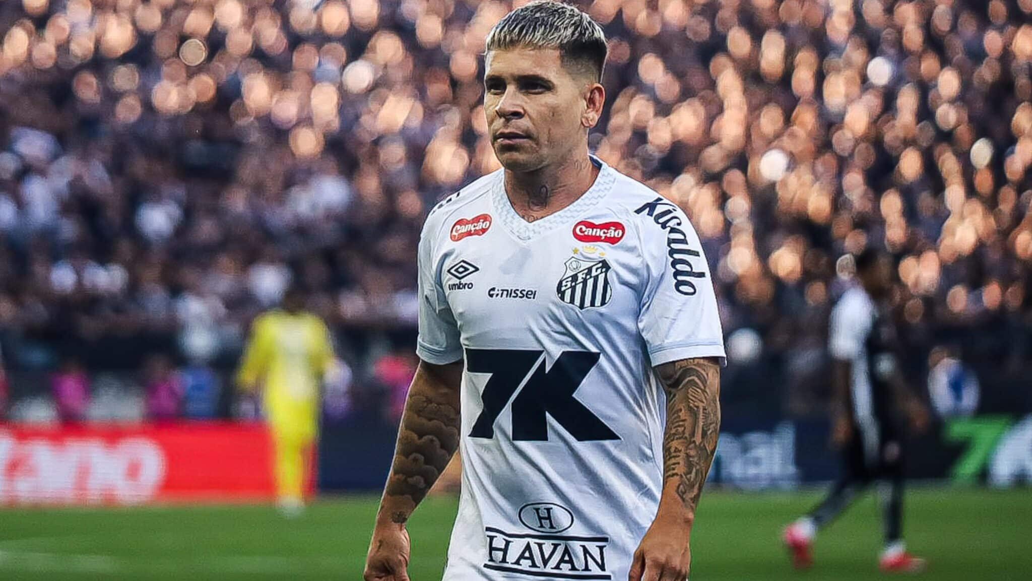 Soteldo em ação pelo Santos