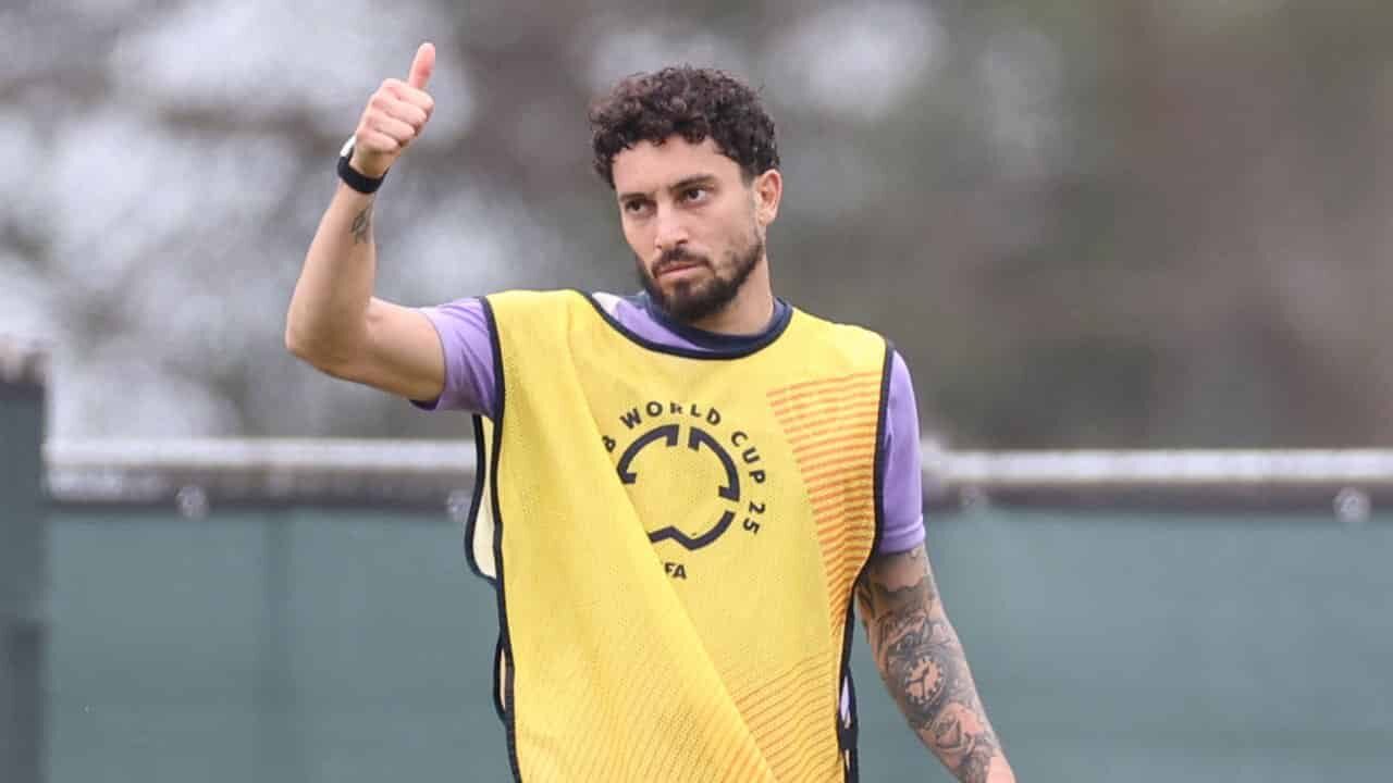 Alex Telles pelo Botafogo na Copa do Mundo de Clubes