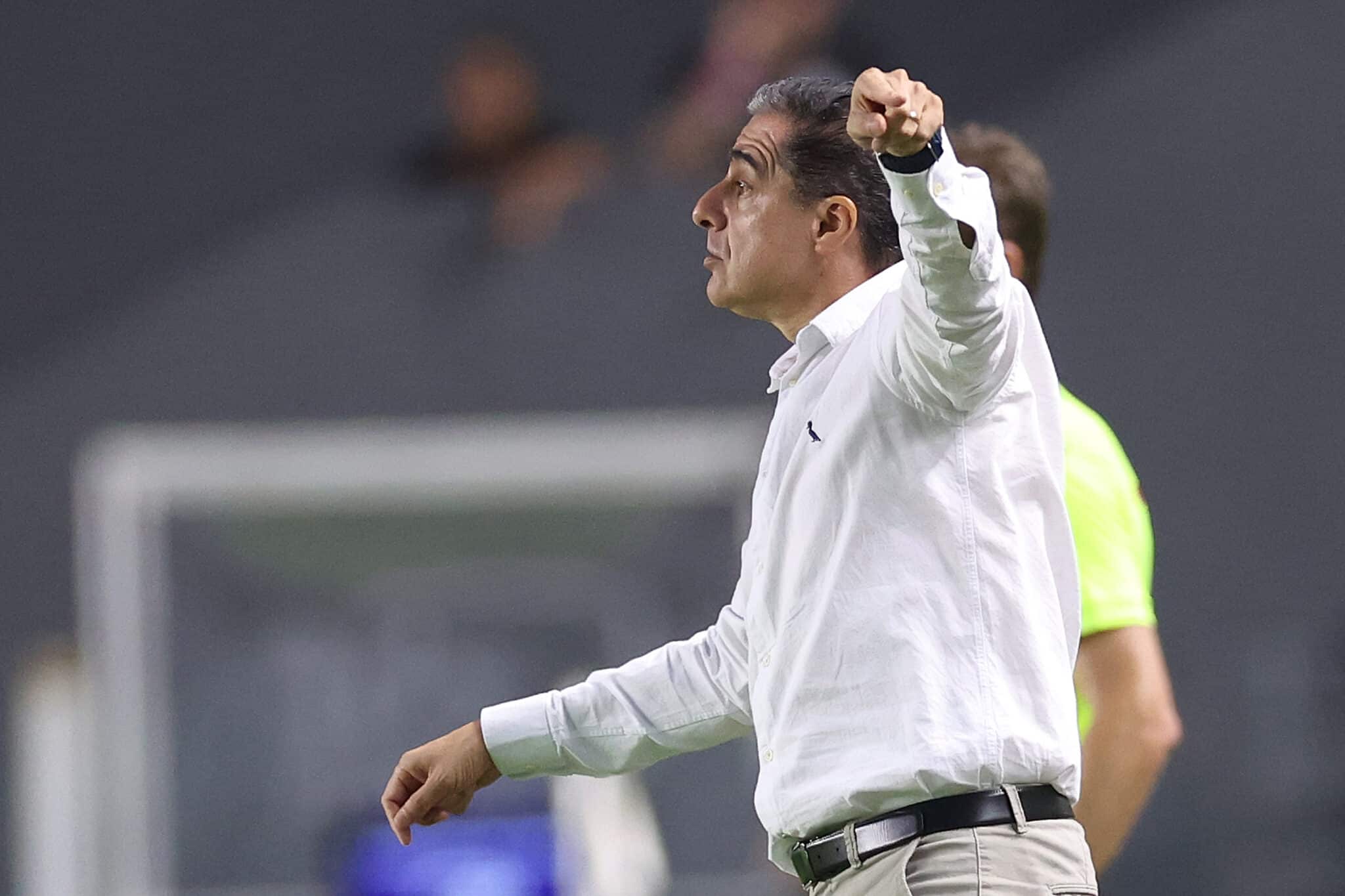 Renato Paiva, do Botafogo, na vitória contra o Santos