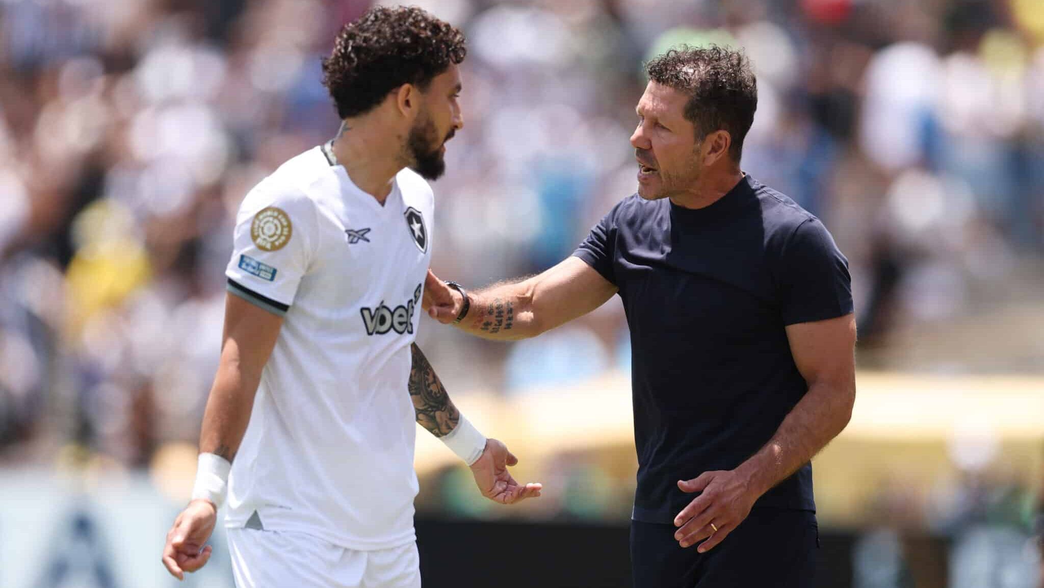 Diego Simeone e Alex Telles