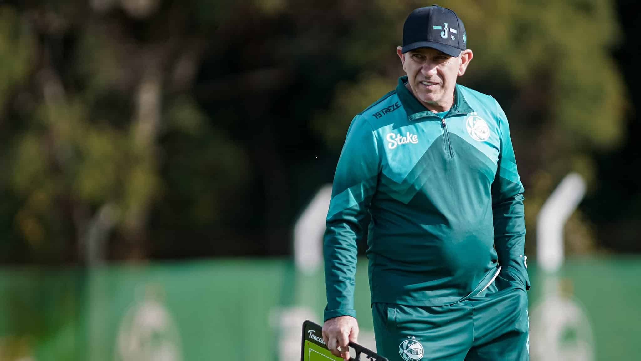 Claudio Tencati deixa o comando do Juventude - Fernando Alves/ECJ