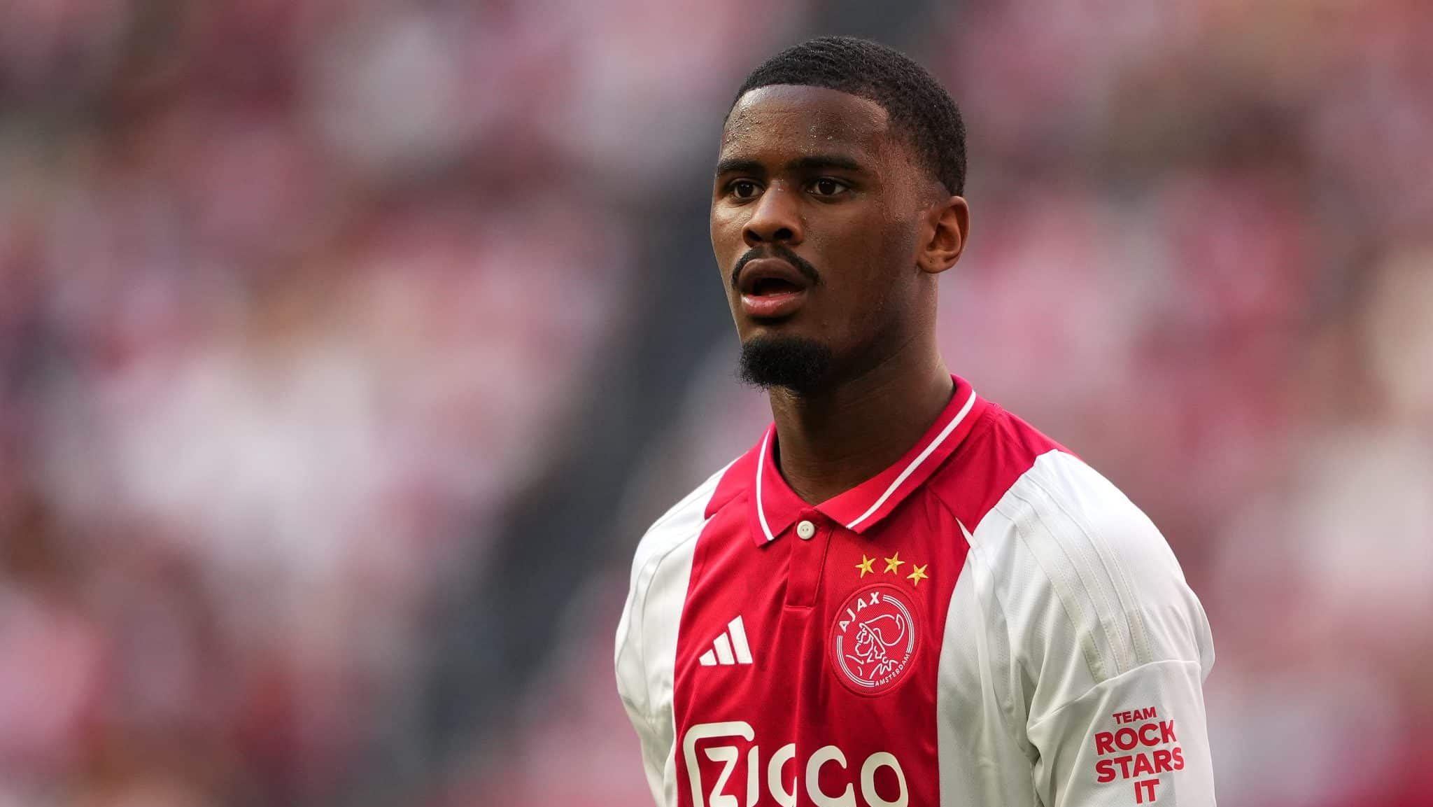 Jorrel Hato pelo Ajax