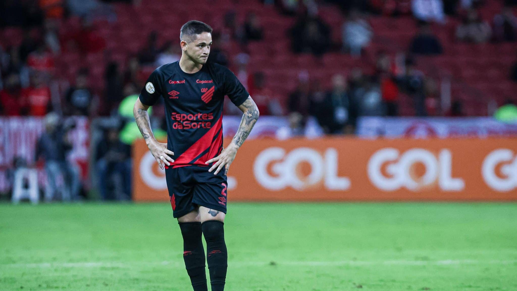 Khellven pelo Athletico