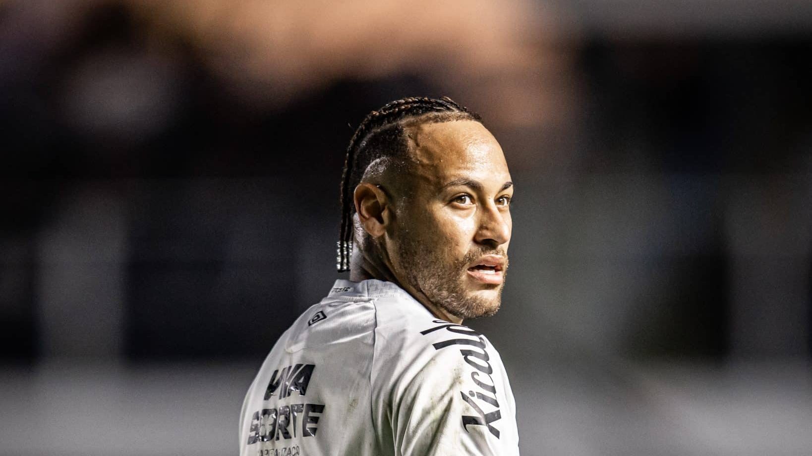 Neymar pelo Santos contra o Internacional