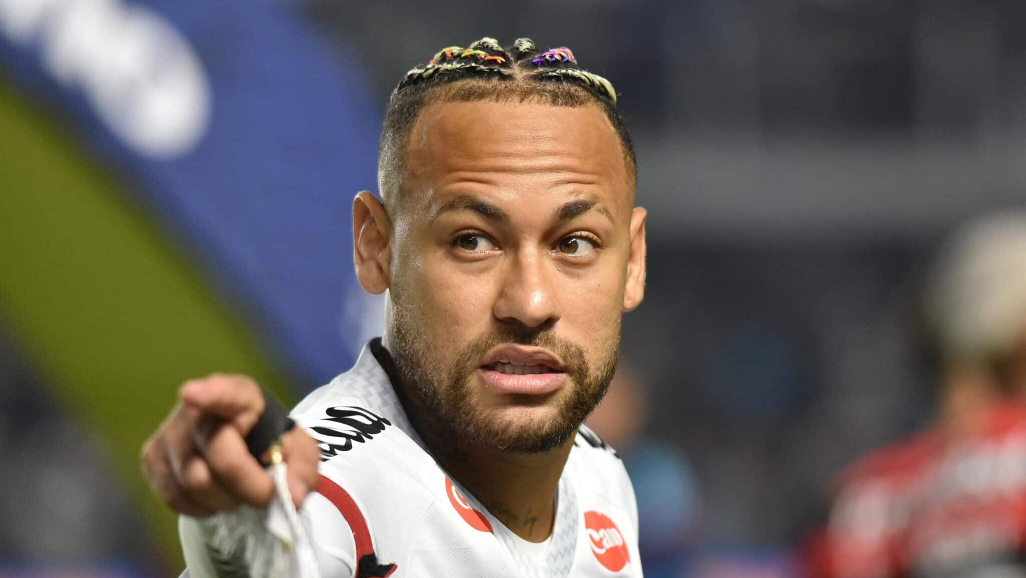 Neymar pelo Santos contra o Flamengo