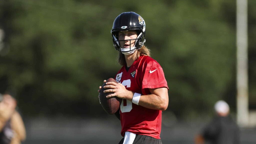 Trevor Lawrence pelo Jaguars na NFL