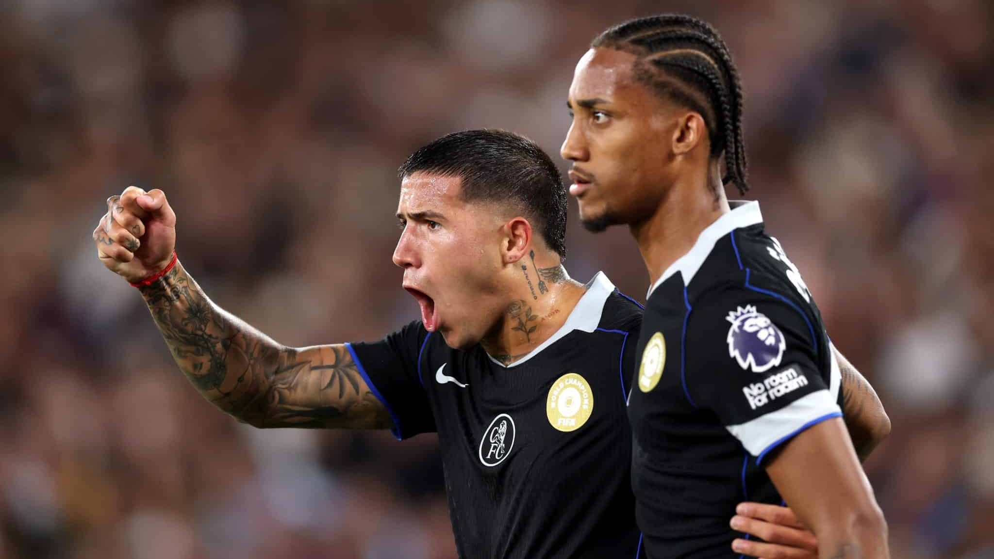 Enzo Fernández e João Pedro marcaram na goleada do Chelsea sobre o West Ham - Julian Finney/Getty Images