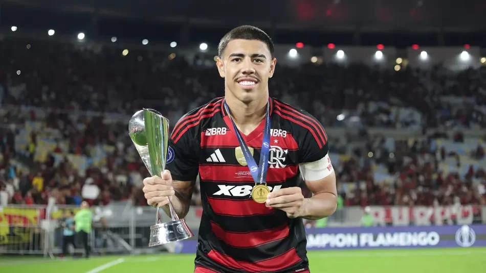 Iago, zagueiro sub-20 do Flamengo