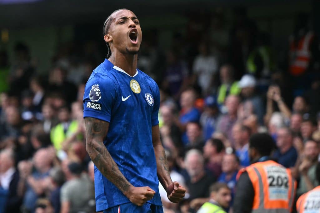 João Pedro pelo Chelsea