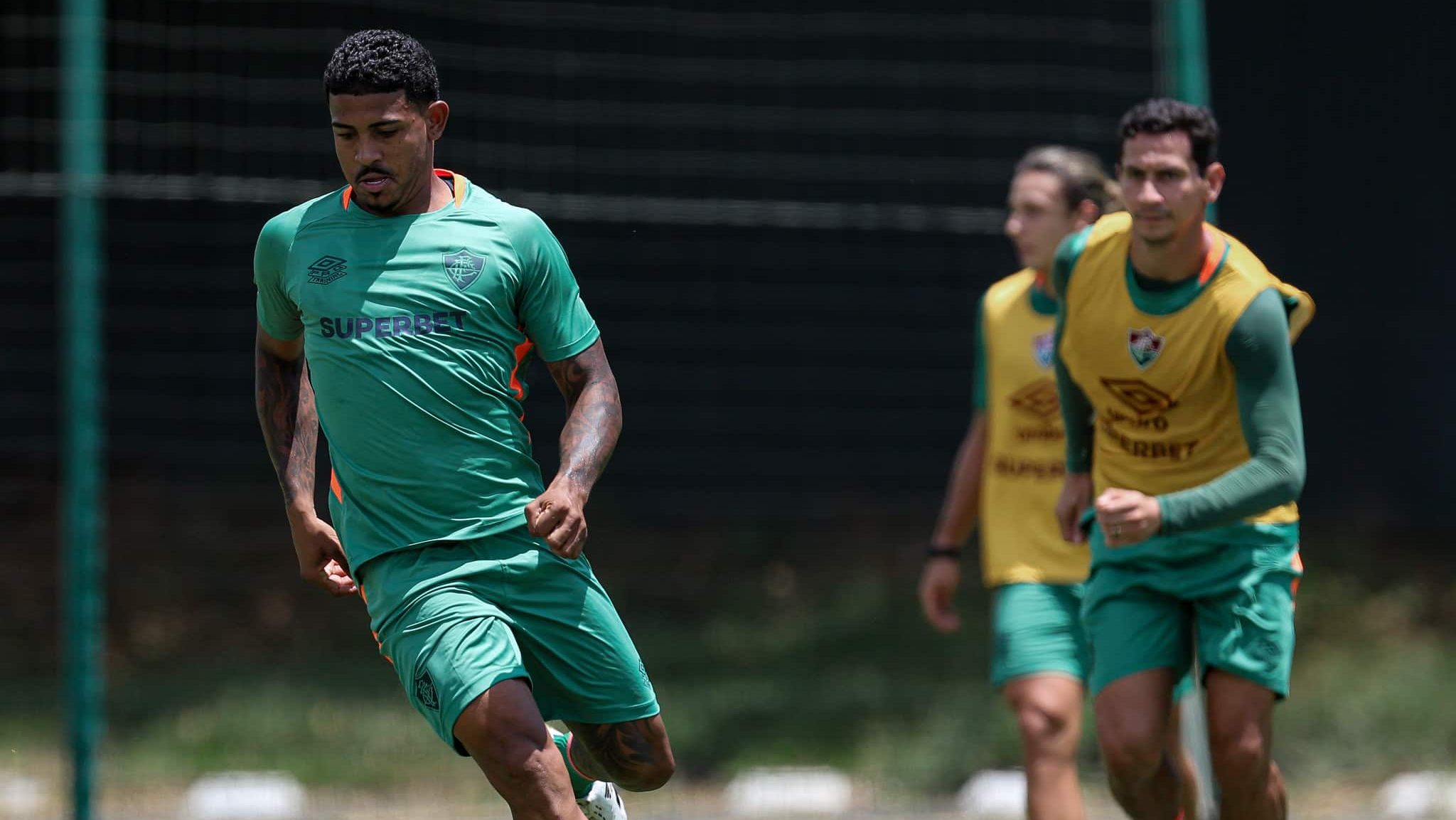 John Kennedy em treinamento pelo Fluminense - Marcelo Gonçalves / Fluminense FC