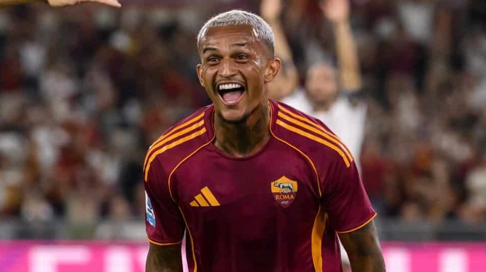 Wesley em ação pela Roma