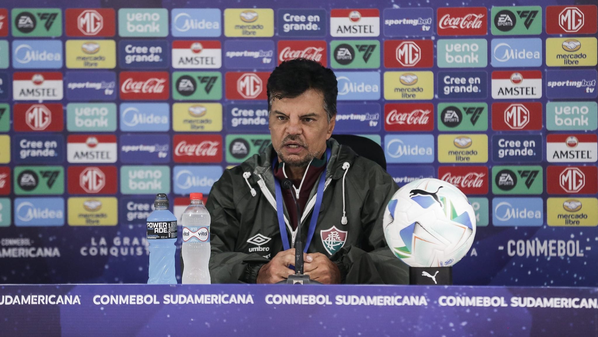 Alexandre Mendes, auxiliar técnico de Renato Gaúcho, do Fluminense