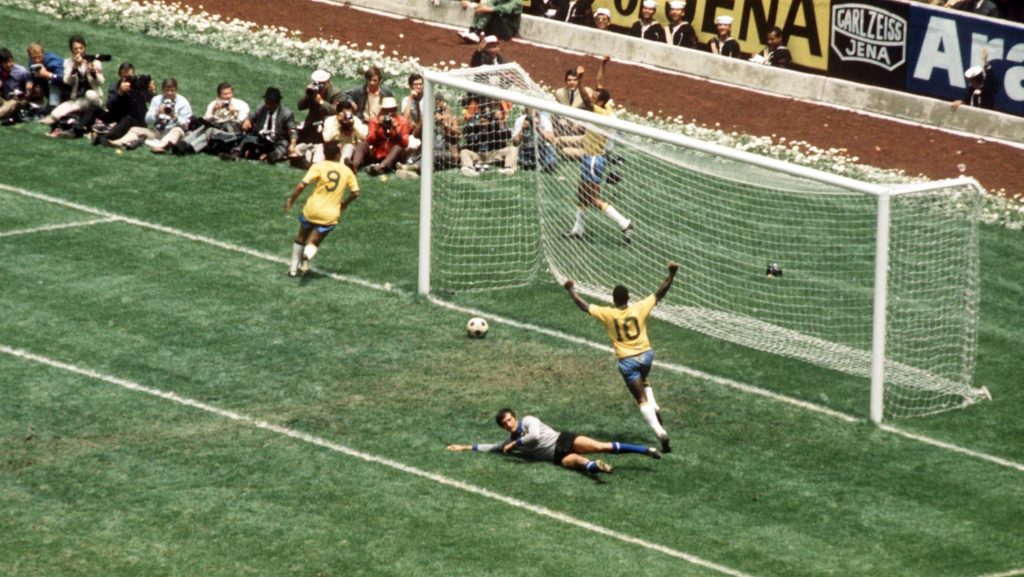 Gol do Brasil diante da Itália na final da Copa de 1970