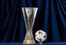 Troféu da Liga Europa e a bola da competição