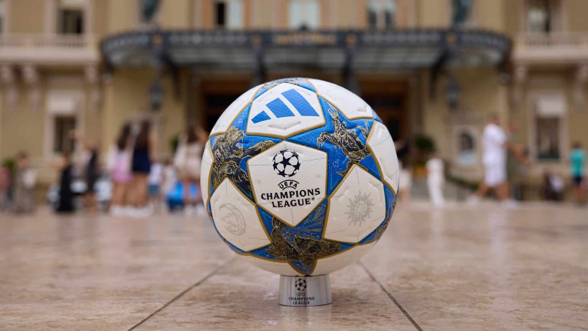 Bola Champions League