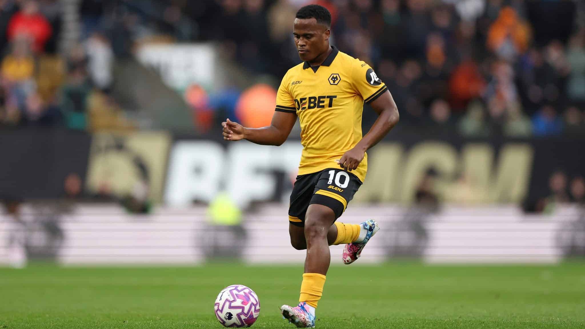 Jhon Arias em ação pelo Wolverhampton