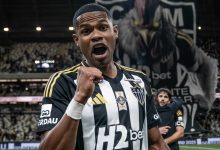 Júnior Santos em ação pelo Atlético-MG