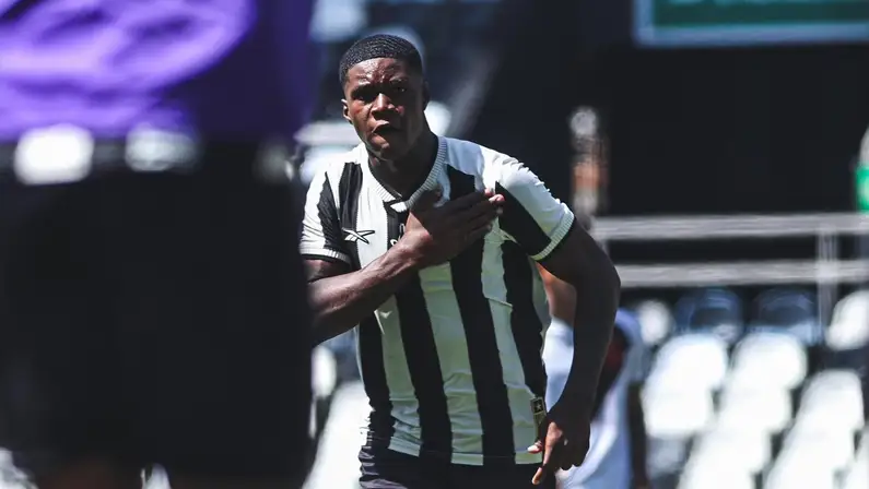 Kadir Barría pelo Botafogo