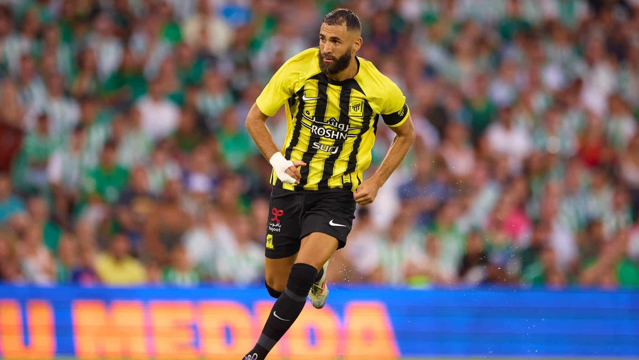 Karim Benzema em ação pelo Al-Ittihad