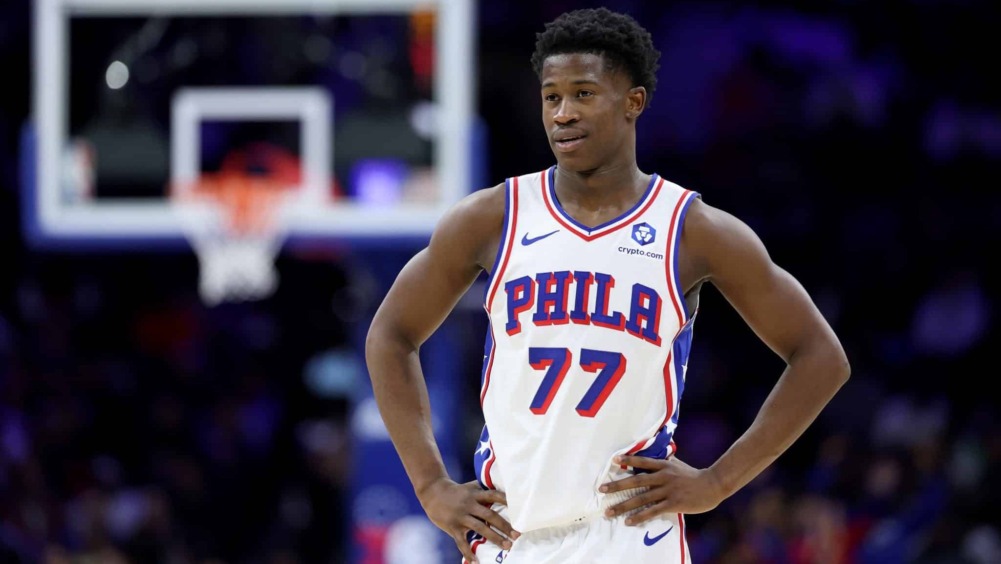 VJ Edgecombe anotou 34 pontos em sua estreia na NBA