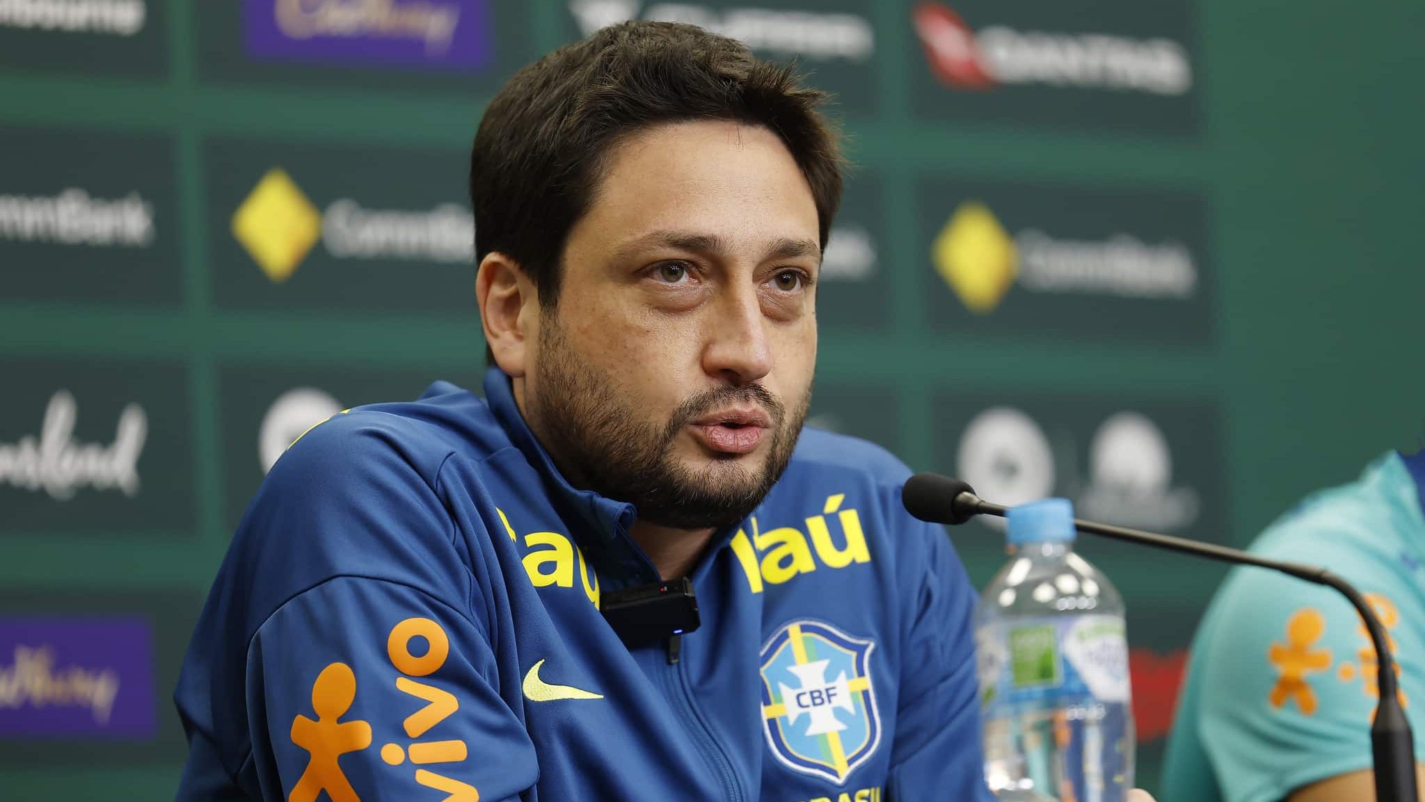 Arthur Elias é o treinador da Seleção Feminina