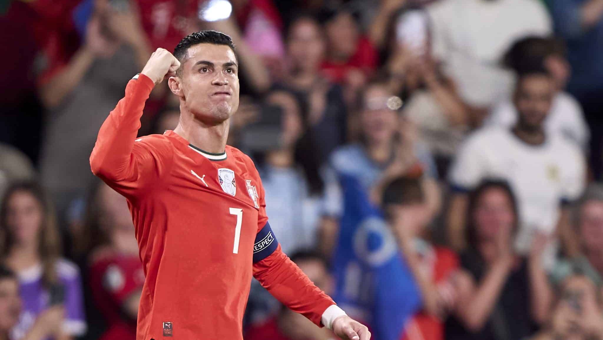 Cristiano Ronaldo por Portugal