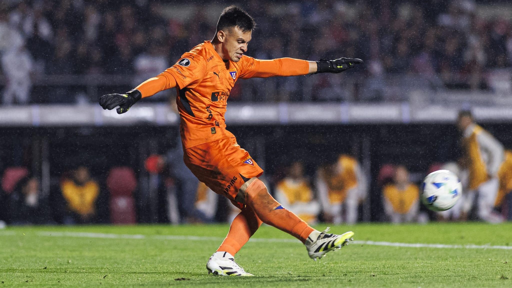 Gonzalo Valle, goleiro da LDU