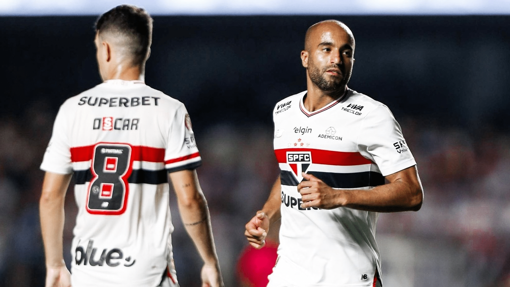 Lucas e Oscar, jogando pelo São Paulo
