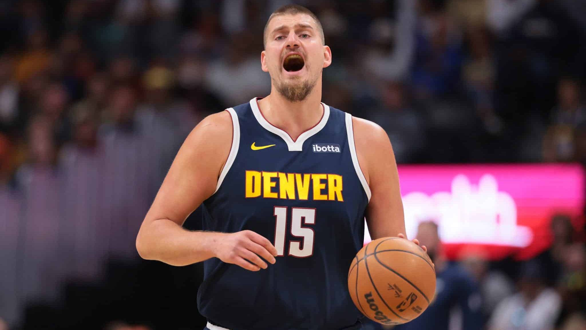 Nikola Jokic em ação pelo Denver Nuggets