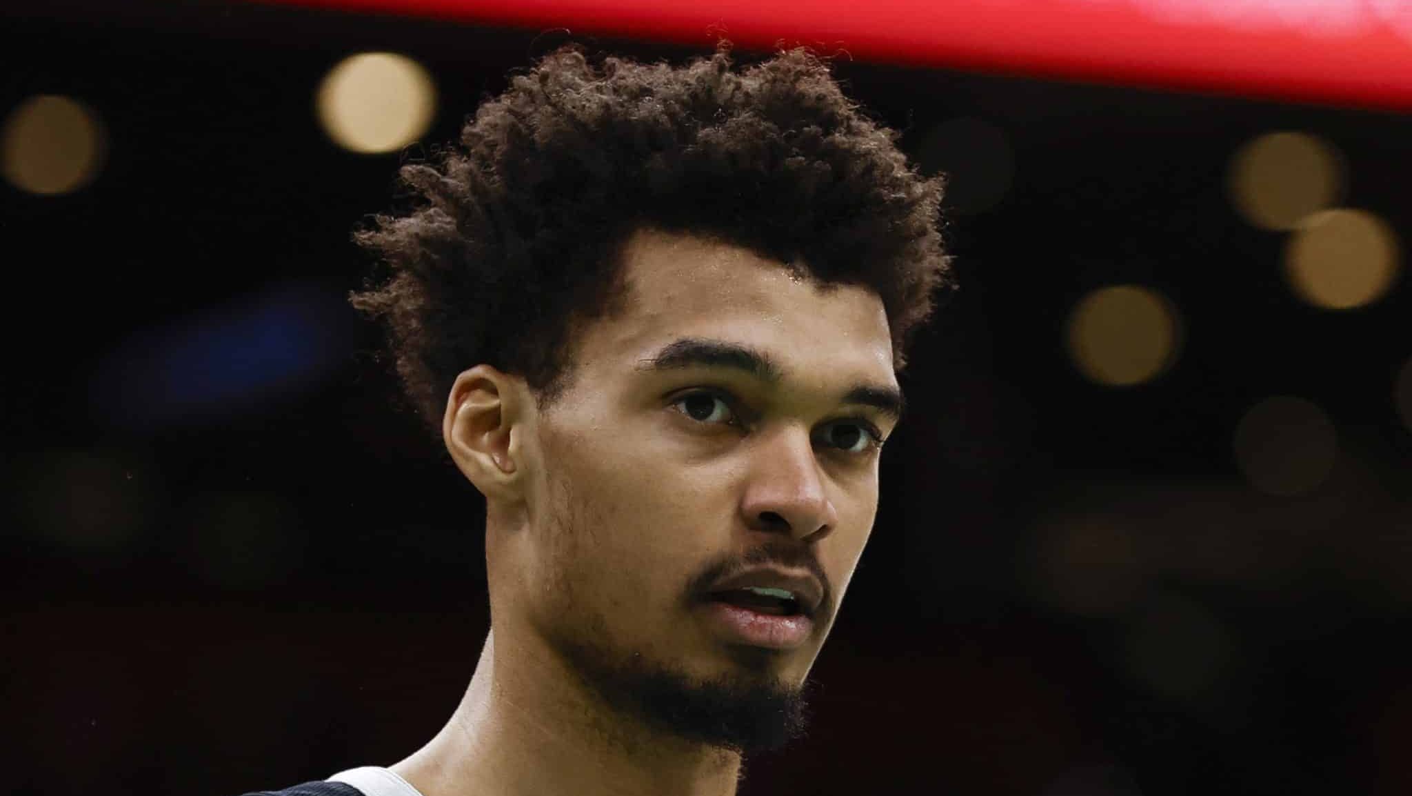 Victor Wembanyama pelo Spurs