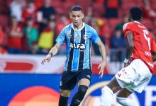 Alysson em ação pelo Grêmio