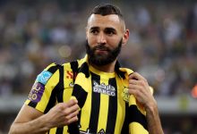 Karim Benzema com a camisa do Al-Ittihad