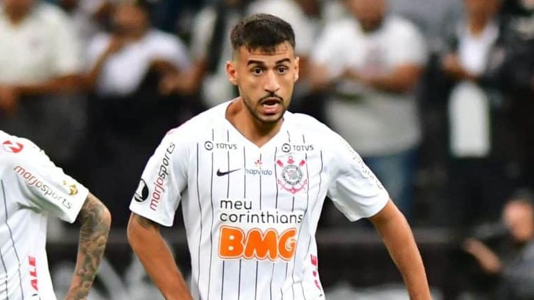 Camacho pelo Corinthians em 2020