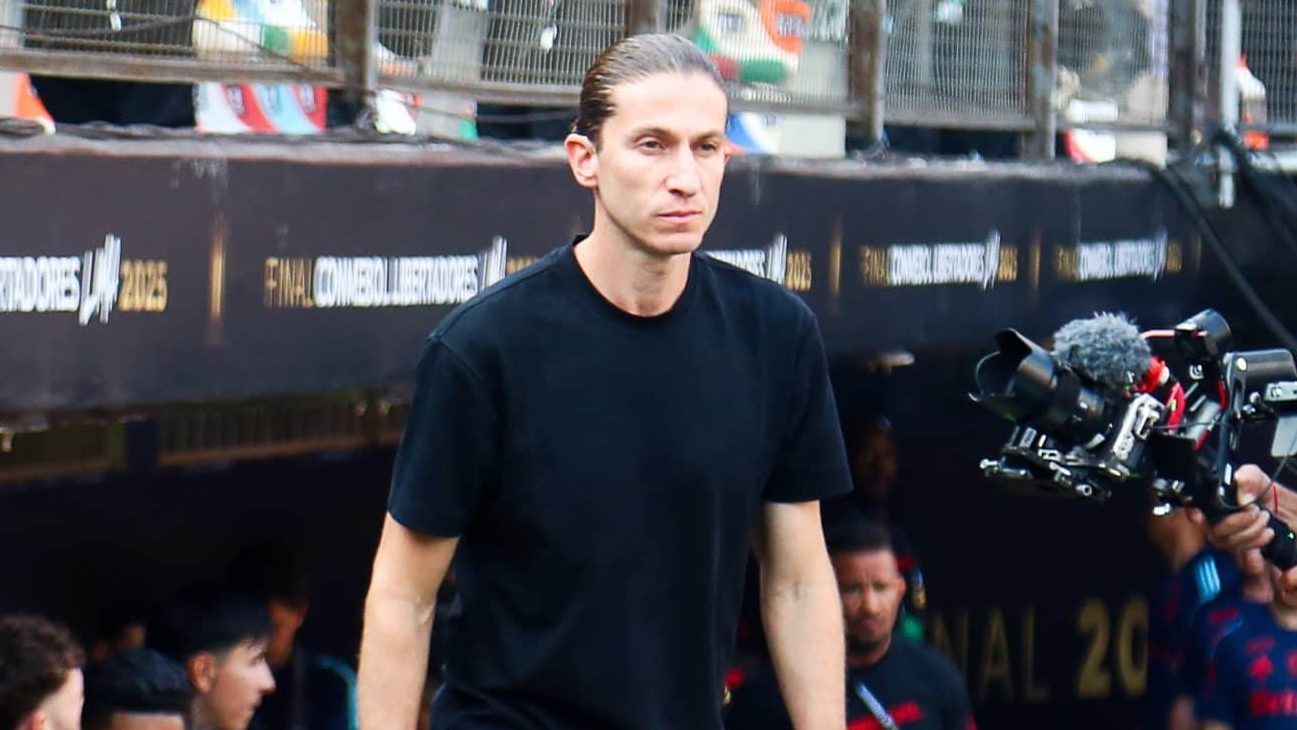 Filipe Luís é o treinador do Flamengo