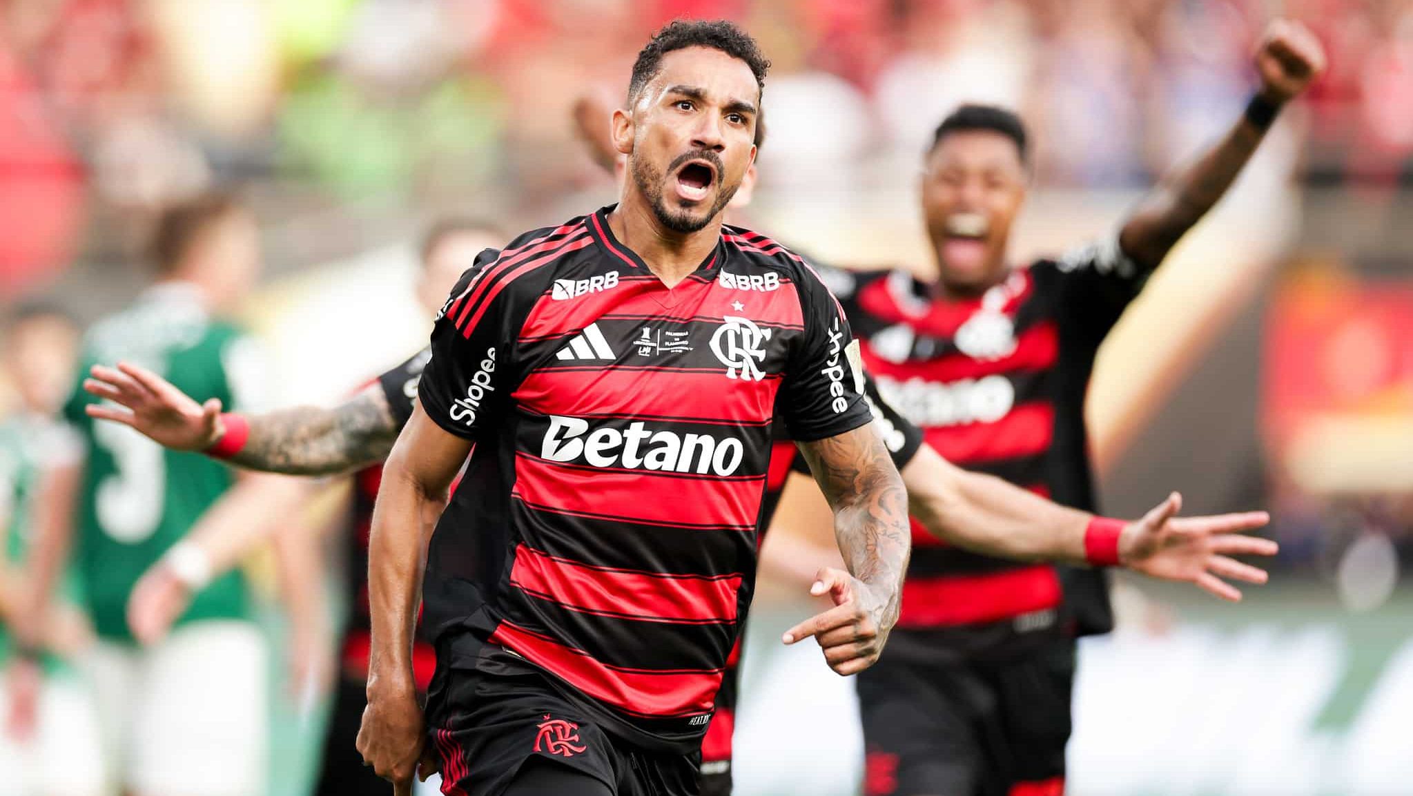 Flamengo se sagrou tetracampeão da Libertadores ao vencer o Palmeiras