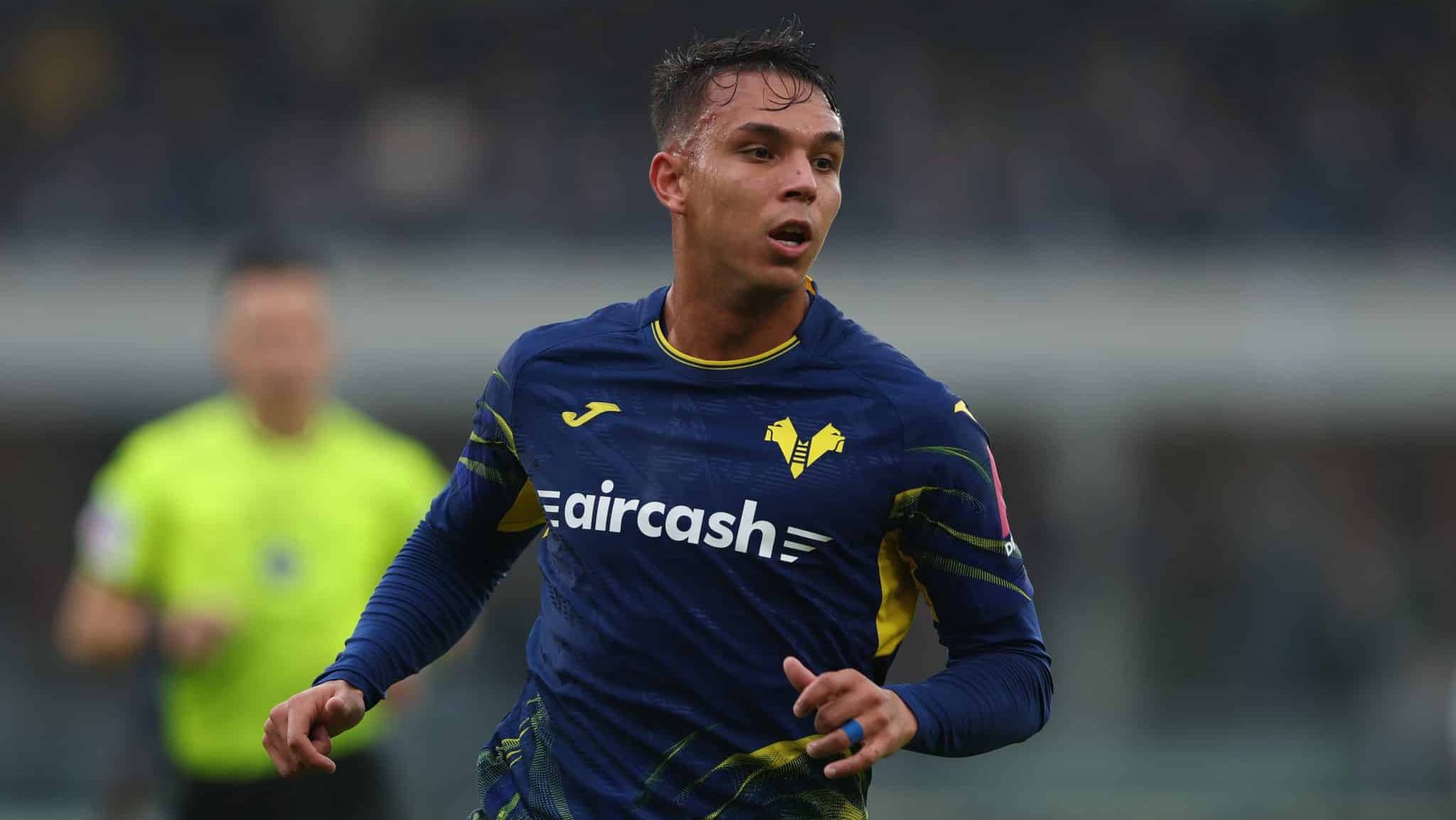 Giovane em ação pelo Hellas Verona, da Itália