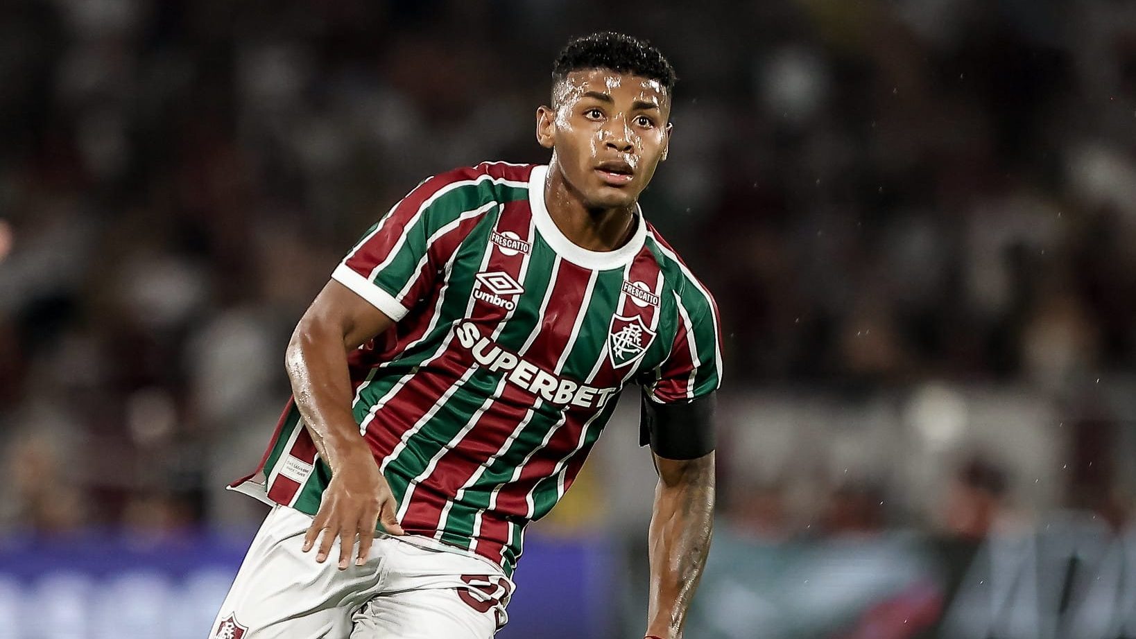 Hércules em ação pelo Fluminense