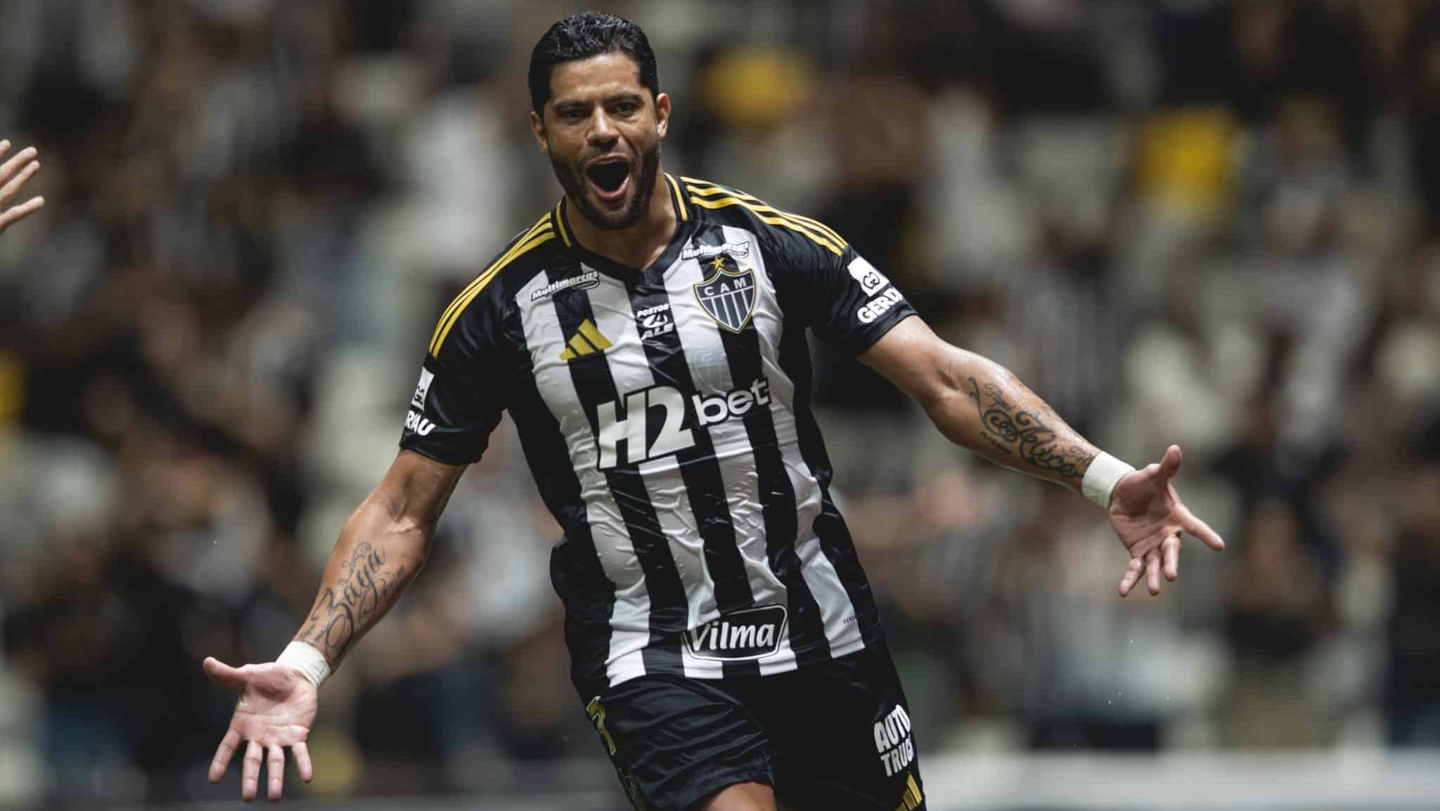 Hulk na comemoração do 500° gol na carreira