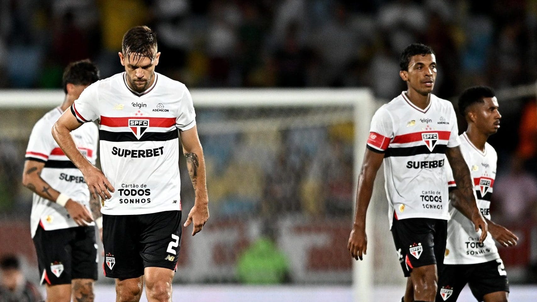 São Paulo após a goleada sofrida por 6 a 0 para o Fluminense