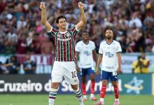 Paulo Henrique Ganso comemorando gol pelo Fluminense