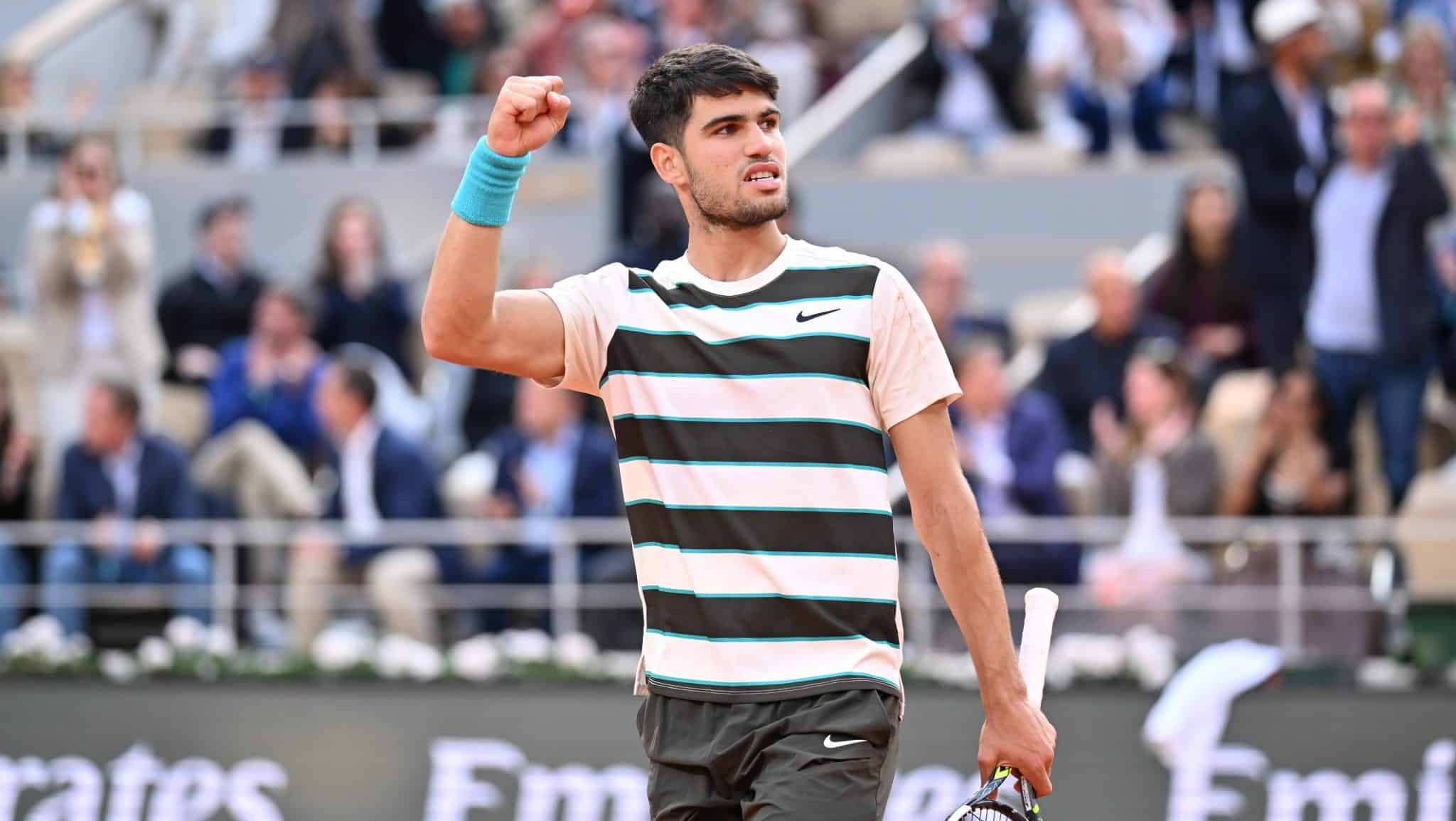 Carlos Alcaraz foi quem mais faturou em premiações em 2025