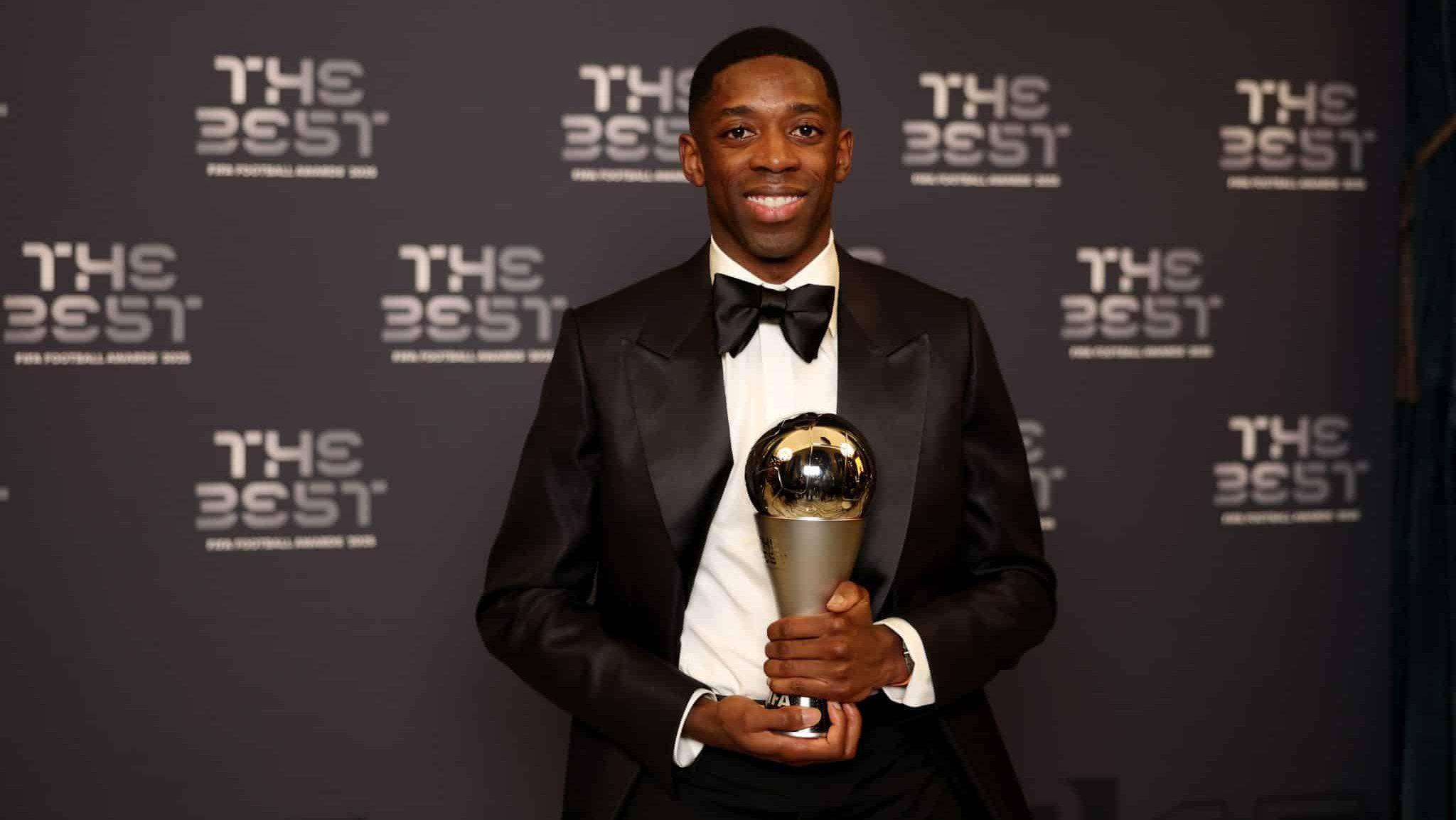 Dembélé recebeu o prêmio The Best 2025
