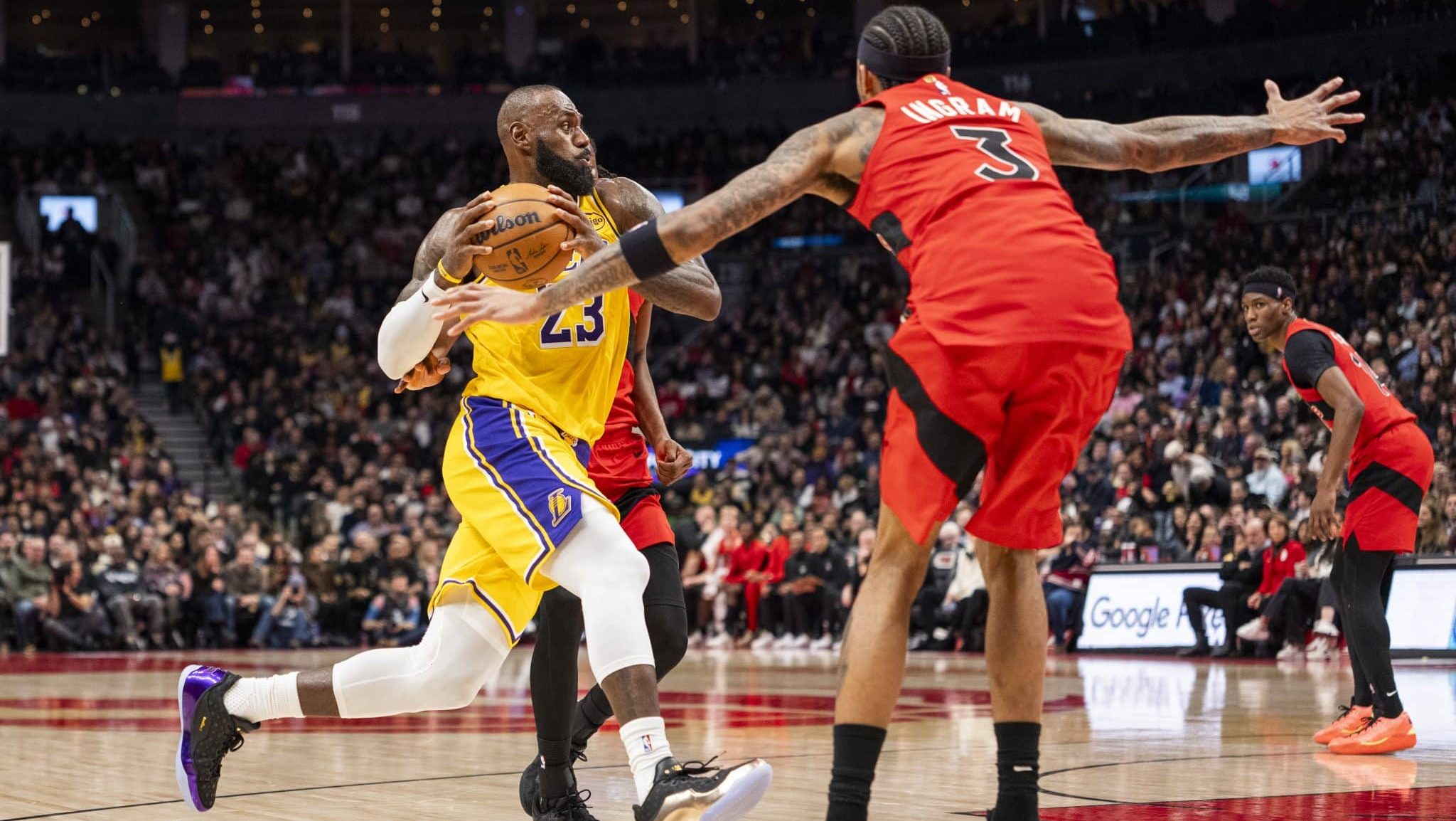 LeBron James na vitória dos Lakers sobre os Raptors