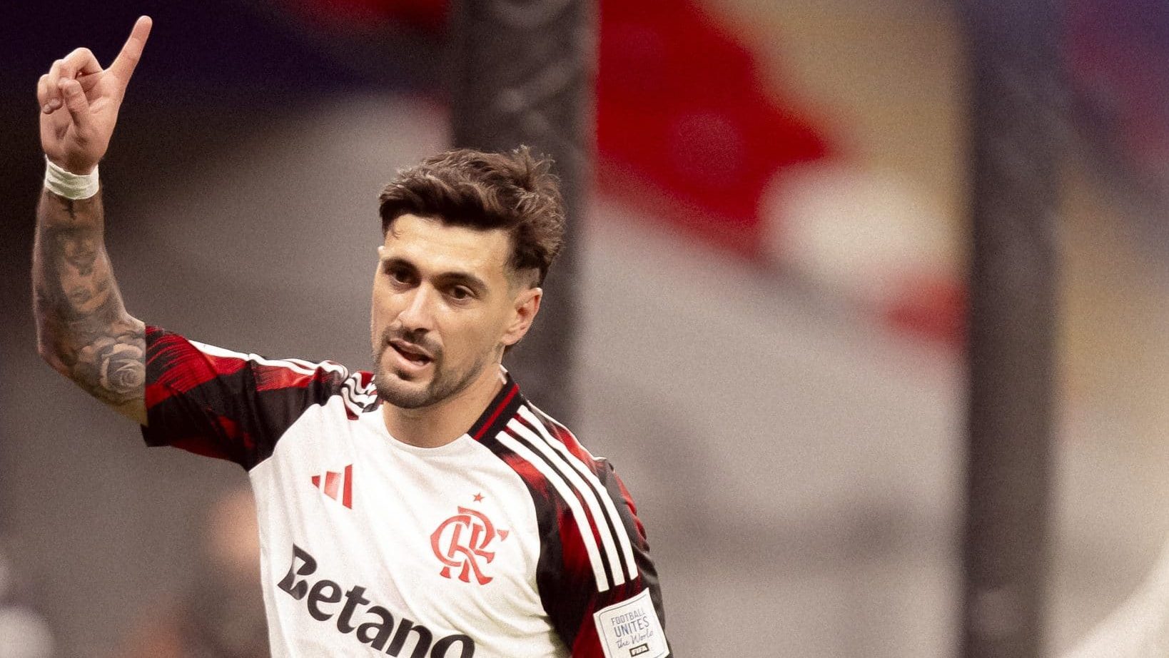 Arrascaeta jogando pelo Flamengo