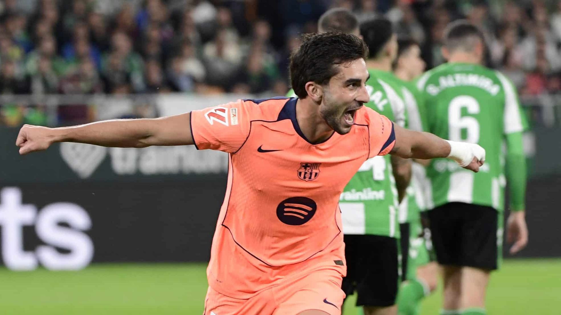 Ferrán Torres pelo Barcelona