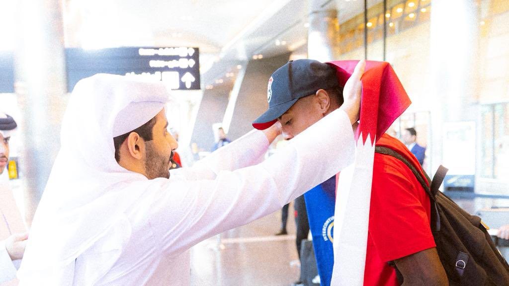 flamengo na chegada em doha para o intercontinental