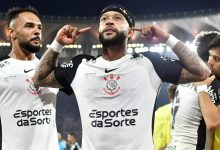 Memphis Depay foi o autor do gol do título da Copa do Brasil para o Corinthians